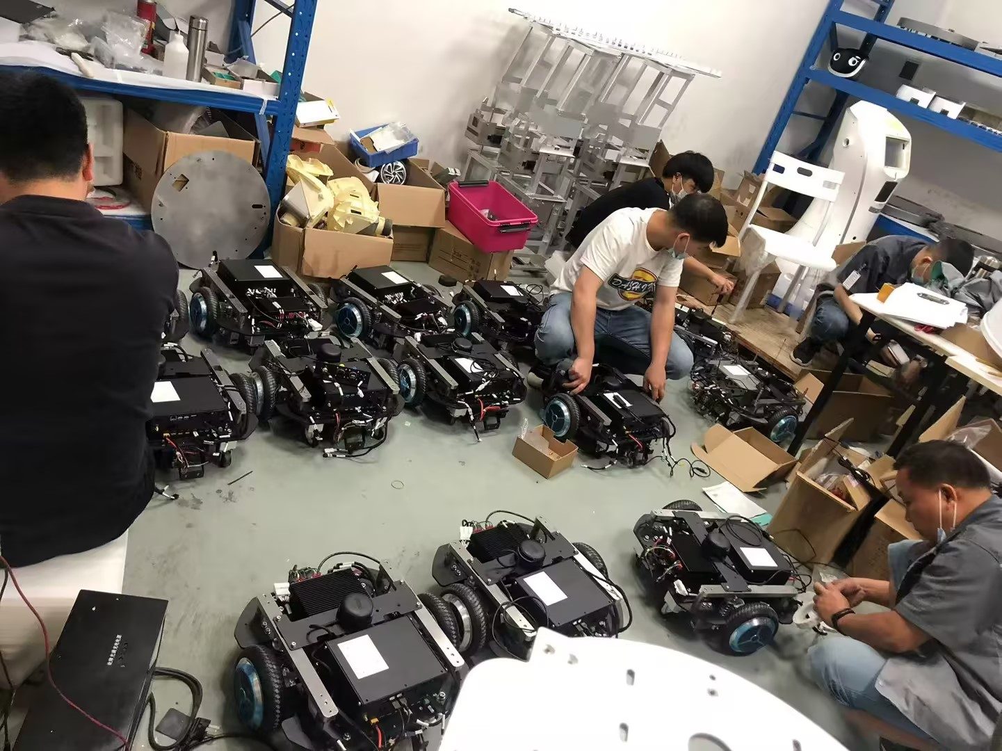 Handling Logistics Robot Product Design